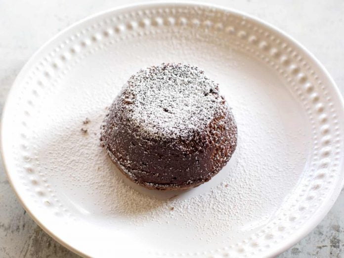 pastel-lava-chocolate-keto