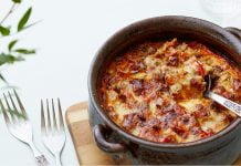 Guiso bajo en carbohidratos de carne molida con queso Guiso de Carne Molida con Queso Low Carb