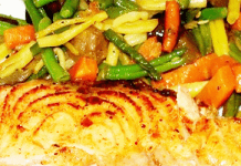 Pescado frito con Verduras salteadas en mantequilla estilo Keto Pescado frito con verduras salteados Metodo Grez