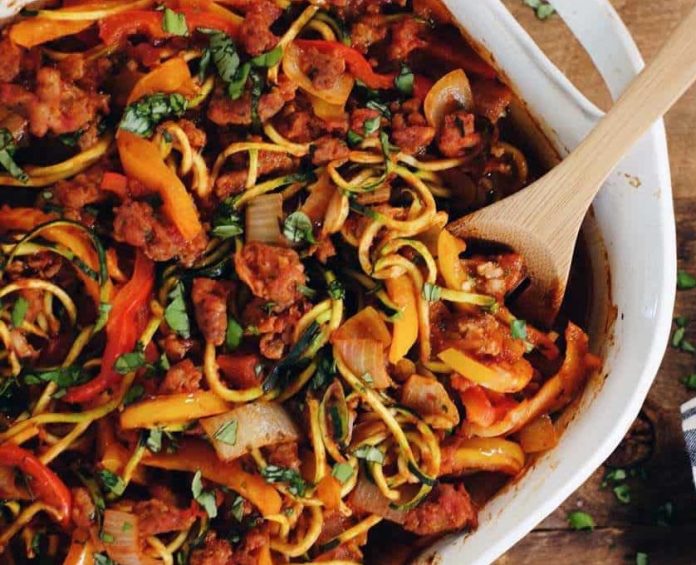 Cacerola de Zapallo Italiano con Chorizo Low Carb Una rica Cacerola con Chorizo Método Grez