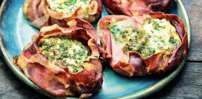 Mini quiche with prosciutto Quiche Individual Método Grez
