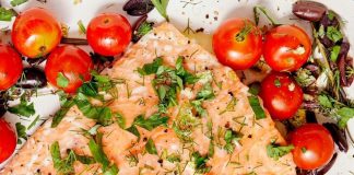 Salmón asado a fuego lento, llena de sabores